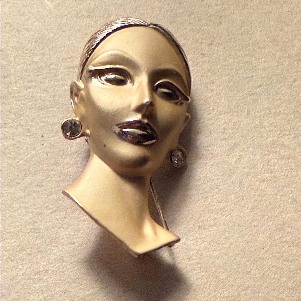 Chic Gold and Silver Face Brooch